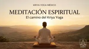 Persona vestida de blanco meditando ante un valle al amanecer, meditación espiritual, el camino del Kriya Yoga, Kriya Yoga México